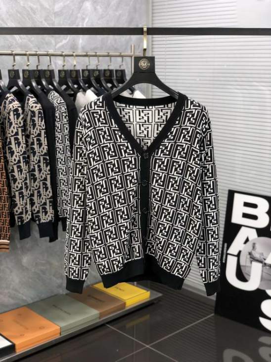Picture of Fendi Sweaters _SKUFendiS-XXLwdtn5645353